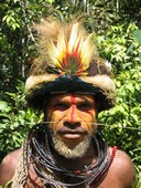 Papua Nová Guinea – kmen Huli – Tari